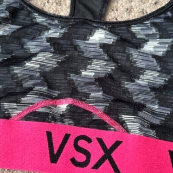 NEW Victoria Secret Sport women's medium 2 Bra Bundle - Picture 5 of 5